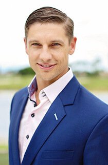 Dr. Justin Brown